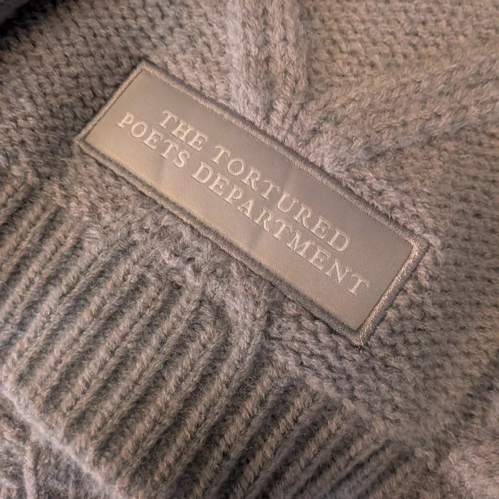 Cardigan - Picture 2 of 3